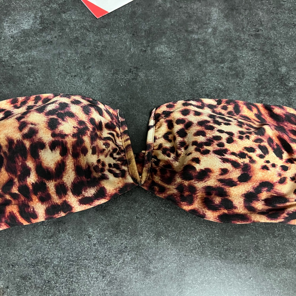 Victoria’s Secret V Wire Bikini